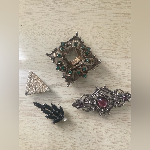 11 pieces vintage rhinestone bundle - Picture 2 of 13